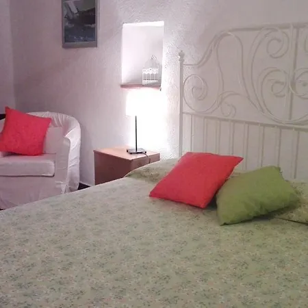 Holiday home Casa Ginepro Sarola